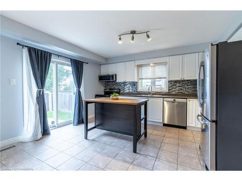 53 Dulgaren Street, Hamilton, ON - Indoor Photo Showing Kitchen