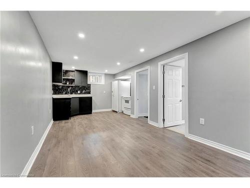 77 Inchlee Drive, Hamilton, ON - Indoor