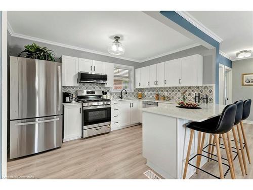 77 Inchlee Drive, Hamilton, ON - Indoor Photo Showing Kitchen With Stainless Steel Kitchen