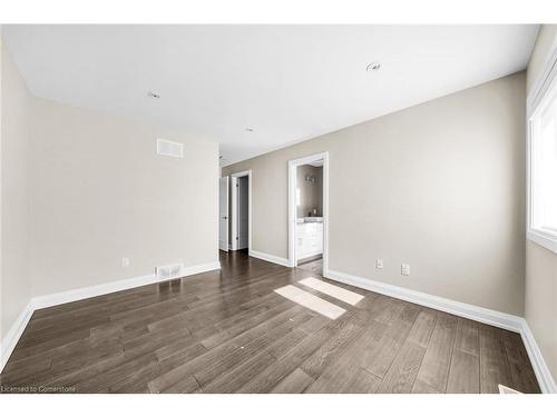 78 Hickory Avenue, Niagara-On-The-Lake, ON - Indoor Photo Showing Other Room