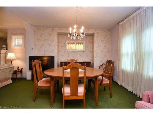 189 Edgemont Street S, Hamilton, ON - Indoor Photo Showing Dining Room