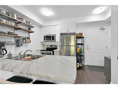 114-125 Shoreview Place, Stoney Creek, ON - Indoor Photo Showing Kitchen With Double Sink