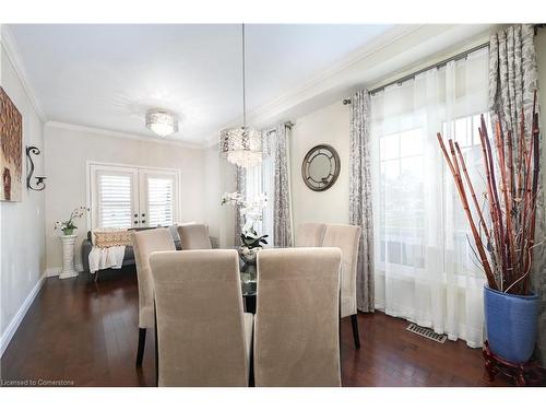 3182 Tim Dobbie Drive, Burlington, ON - Indoor Photo Showing Dining Room