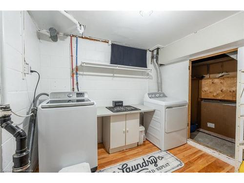 6388 Doreen Drive, Niagara Falls, ON - Indoor Photo Showing Laundry Room