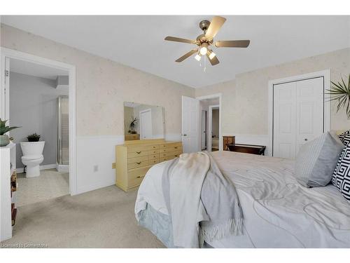 33 Brookfield Boulevard, Dunnville, ON - Indoor Photo Showing Bedroom