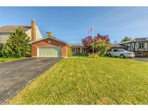 33 Brookfield Boulevard, Dunnville, ON - Outdoor With Facade