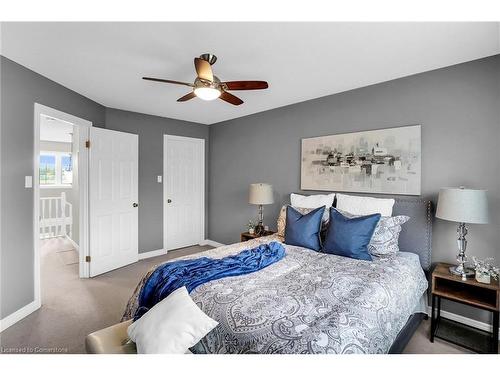 4104 Ashby Drive, Beamsville, ON - Indoor Photo Showing Bedroom