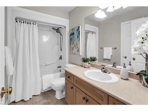 4104 Ashby Drive, Beamsville, ON - Indoor Photo Showing Bathroom