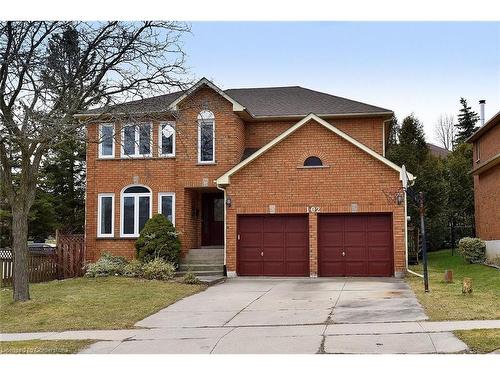 102 Huntingwood Avenue, Hamilton, ON - Outdoor