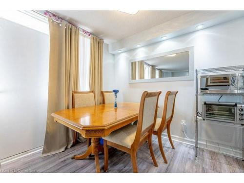 912-1950 Kennedy Road, Scarborough, ON - Indoor Photo Showing Dining Room