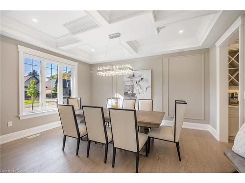 157 Orchard Drive, Hamilton, ON - Indoor Photo Showing Dining Room