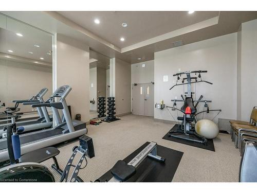 2W-174 Mountain Park Avenue, Hamilton, ON - Indoor Photo Showing Gym Room