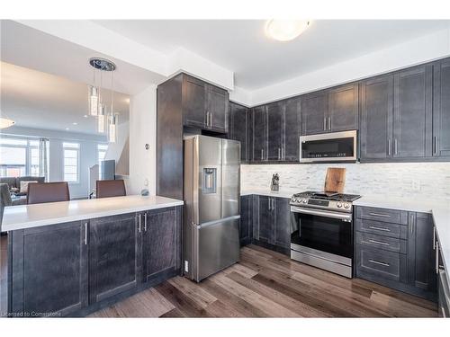 68-61 Soho Street Street, Stoney Creek, ON - Indoor Photo Showing Kitchen With Stainless Steel Kitchen With Upgraded Kitchen