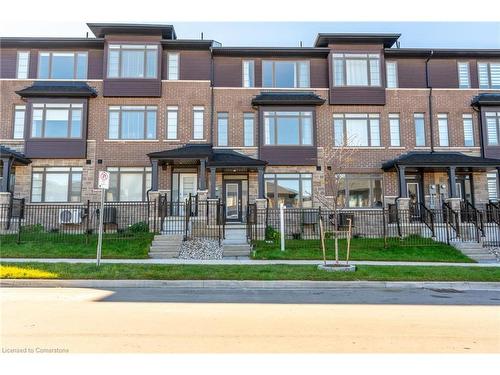 68-61 Soho Street Street, Stoney Creek, ON - Outdoor With Facade