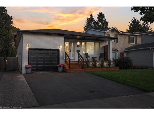 18 Merritt Crescent, Grimsby, ON - Outdoor With Facade