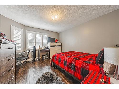 3-266 Limeridge Road E, Hamilton, ON - Indoor Photo Showing Bedroom