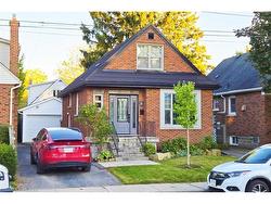 38 Kipling Road  Hamilton, ON L8S 3X3