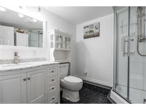 97 Unity Side Road, Seneca, ON - Indoor Photo Showing Bathroom