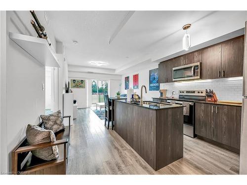 303-16 Markle Crescent, Ancaster, ON - Indoor Photo Showing Kitchen With Stainless Steel Kitchen