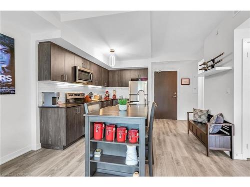 303-16 Markle Crescent, Ancaster, ON - Indoor Photo Showing Kitchen With Stainless Steel Kitchen