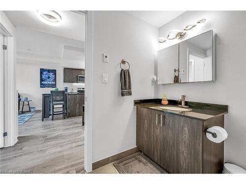 303-16 Markle Crescent, Ancaster, ON - Indoor Photo Showing Bathroom