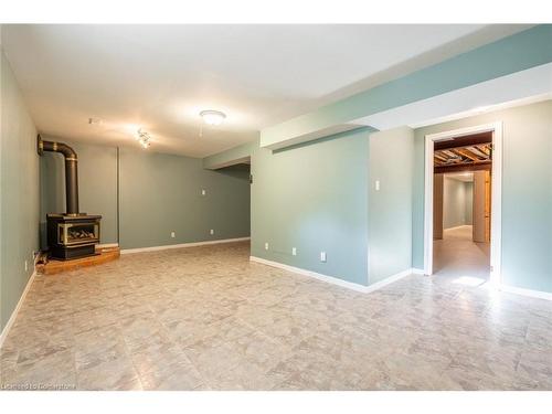 11-222 Fellowes Crescent, Waterdown, ON - Indoor With Fireplace