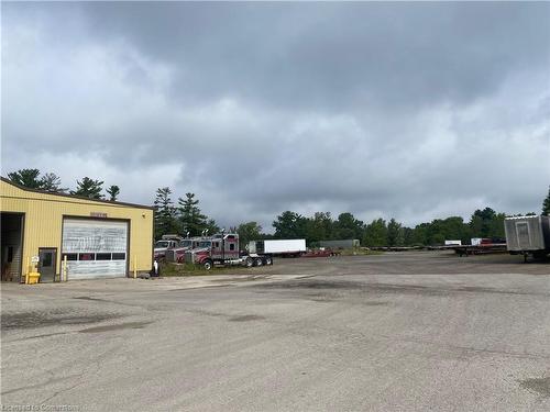 658 Fiddlers Green Rd Road, Ancaster, ON 