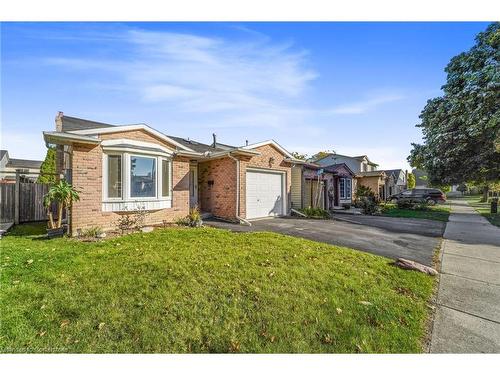 8 Muscot Drive, Hamilton, ON - Outdoor