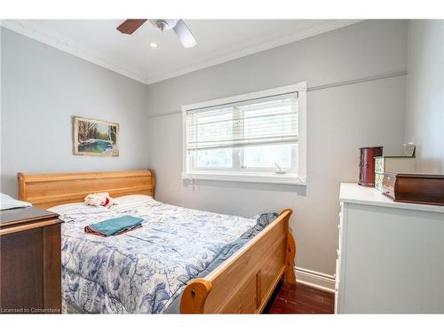 1307 Ingledene Drive, Oakville, ON - Indoor Photo Showing Bedroom