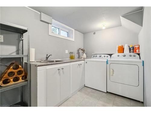 1010 Heather Street, Woodstock, ON - Indoor Photo Showing Laundry Room