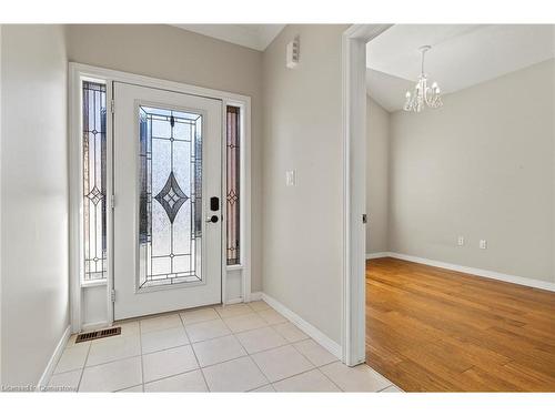 28 Geranium Avenue, Hamilton, ON - Indoor Photo Showing Other Room