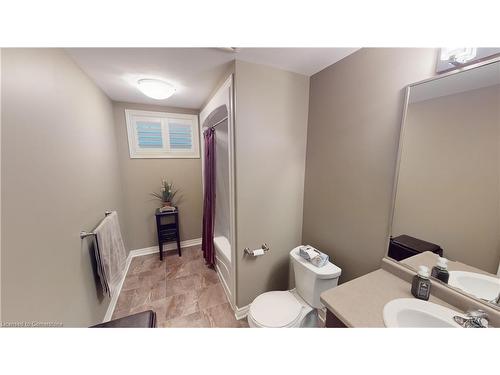 532 Gaiser Road, Welland, ON - Indoor Photo Showing Bathroom