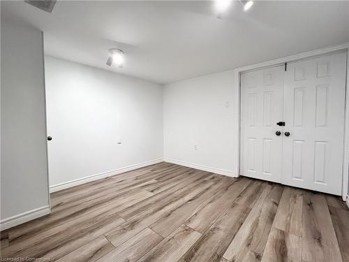 2-230 West 18Th Street, Hamilton, ON - Indoor Photo Showing Other Room