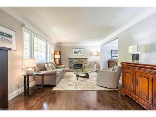 2146 Paisley Avenue, Burlington, ON - Indoor Photo Showing Living Room With Fireplace