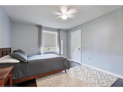 575 Stonehenge Drive, Ancaster, ON - Indoor Photo Showing Bedroom