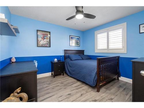 20 Midanbury Way, Mount Hope, ON - Indoor Photo Showing Bedroom