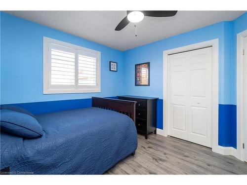 20 Midanbury Way, Mount Hope, ON - Indoor Photo Showing Bedroom