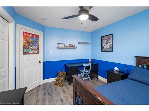 20 Midanbury Way, Mount Hope, ON - Indoor Photo Showing Bedroom