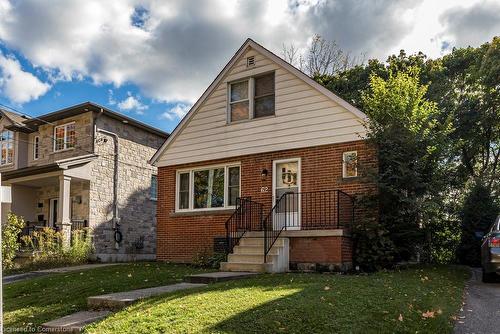 62 Alma Street, Dundas, ON - Outdoor