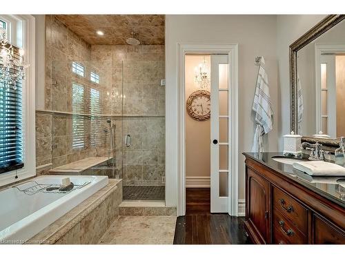 883 Kingsway Drive, Burlington, ON - Indoor Photo Showing Bathroom