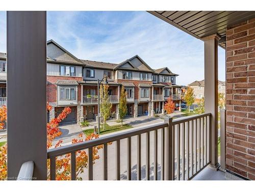 16 Ridgeside Lane, Waterdown, ON - Outdoor With Balcony