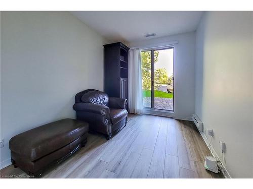 102-8111 Forest Glen Drive, Niagara Falls, ON - Indoor