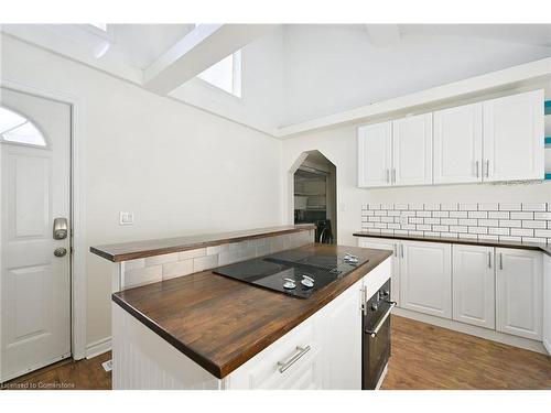 278 Hunter Street W, Hamilton, ON - Indoor Photo Showing Kitchen