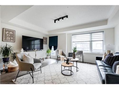 19-1125 Leger Way, Milton, ON - Indoor Photo Showing Living Room