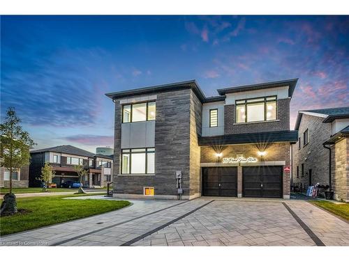 76 Pond View Gate Gate, Waterdown, ON - Outdoor With Facade