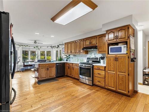 1306 St Johns Road W, Simcoe, ON - Indoor Photo Showing Kitchen