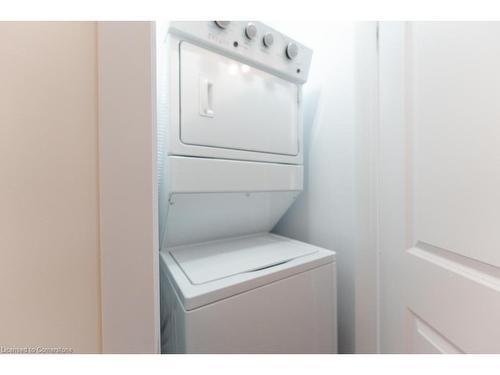 316-450 Dundas Street E, Waterdown, ON - Indoor Photo Showing Laundry Room