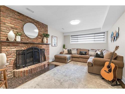 46 Terrace Drive, Dundas, ON - Indoor Photo Showing Living Room With Fireplace