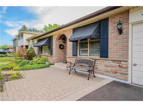 1457 Dewbourne Crescent, Burlington, ON - Outdoor