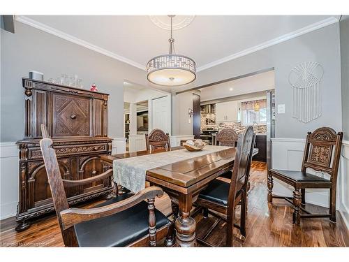 1457 Dewbourne Crescent, Burlington, ON - Indoor Photo Showing Dining Room